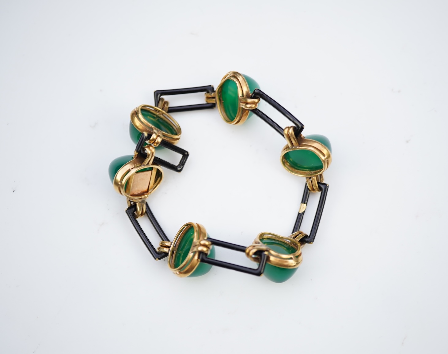 Georges Lenfant, a chalcedony and lacquer bracelet, mid 20th century